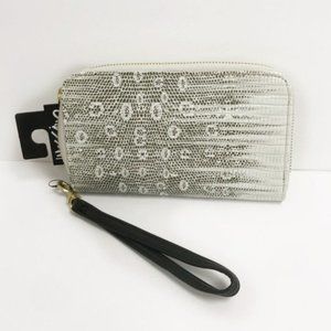 Mossimo Women's White Faux Leather Snakeskin Wristlet Wallet